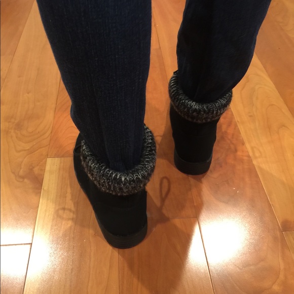 Boots new ⭐️⭐️⭐️⭐️FLASH SALE⭐️⭐️⭐️ - Picture 6 of 10